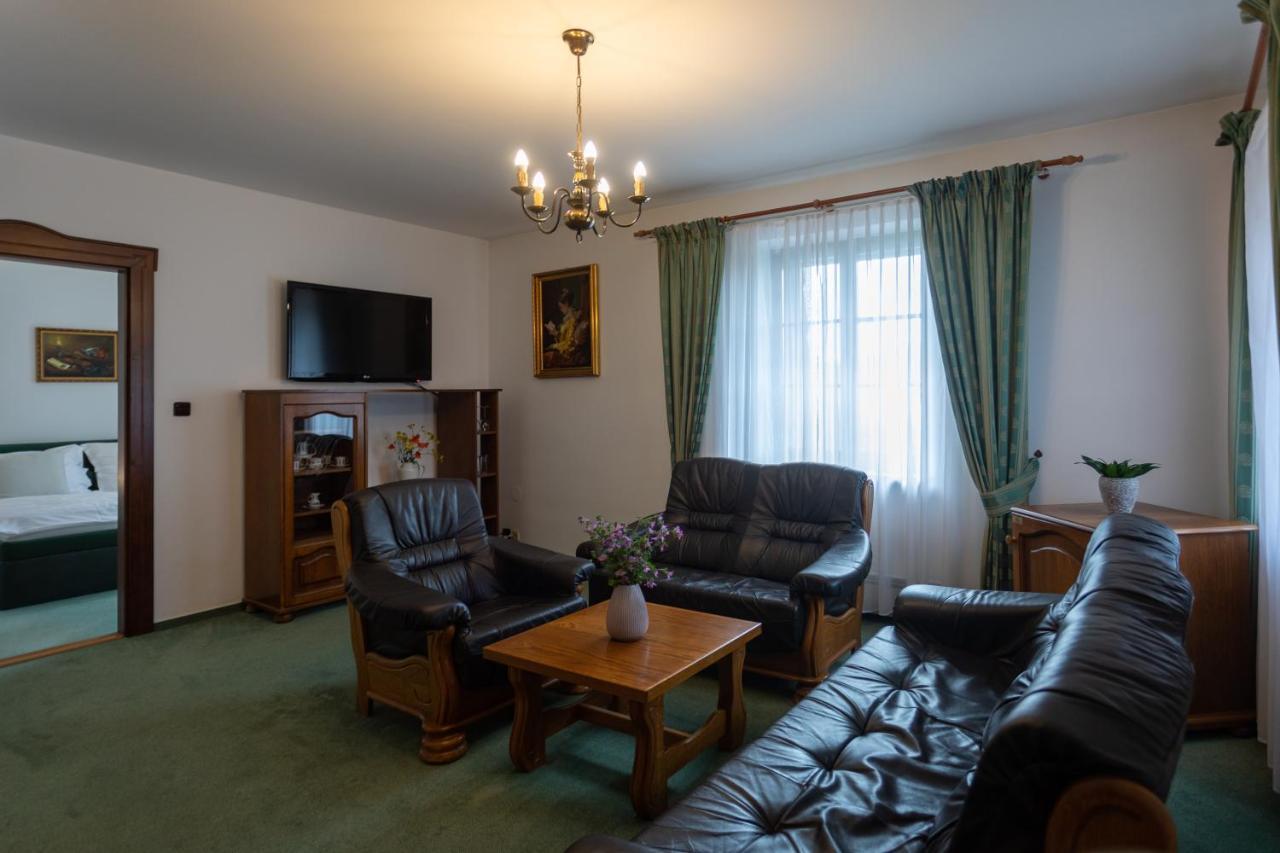 Hotel Zamecek Pod Hradem Stary Jicin 111 외부 사진