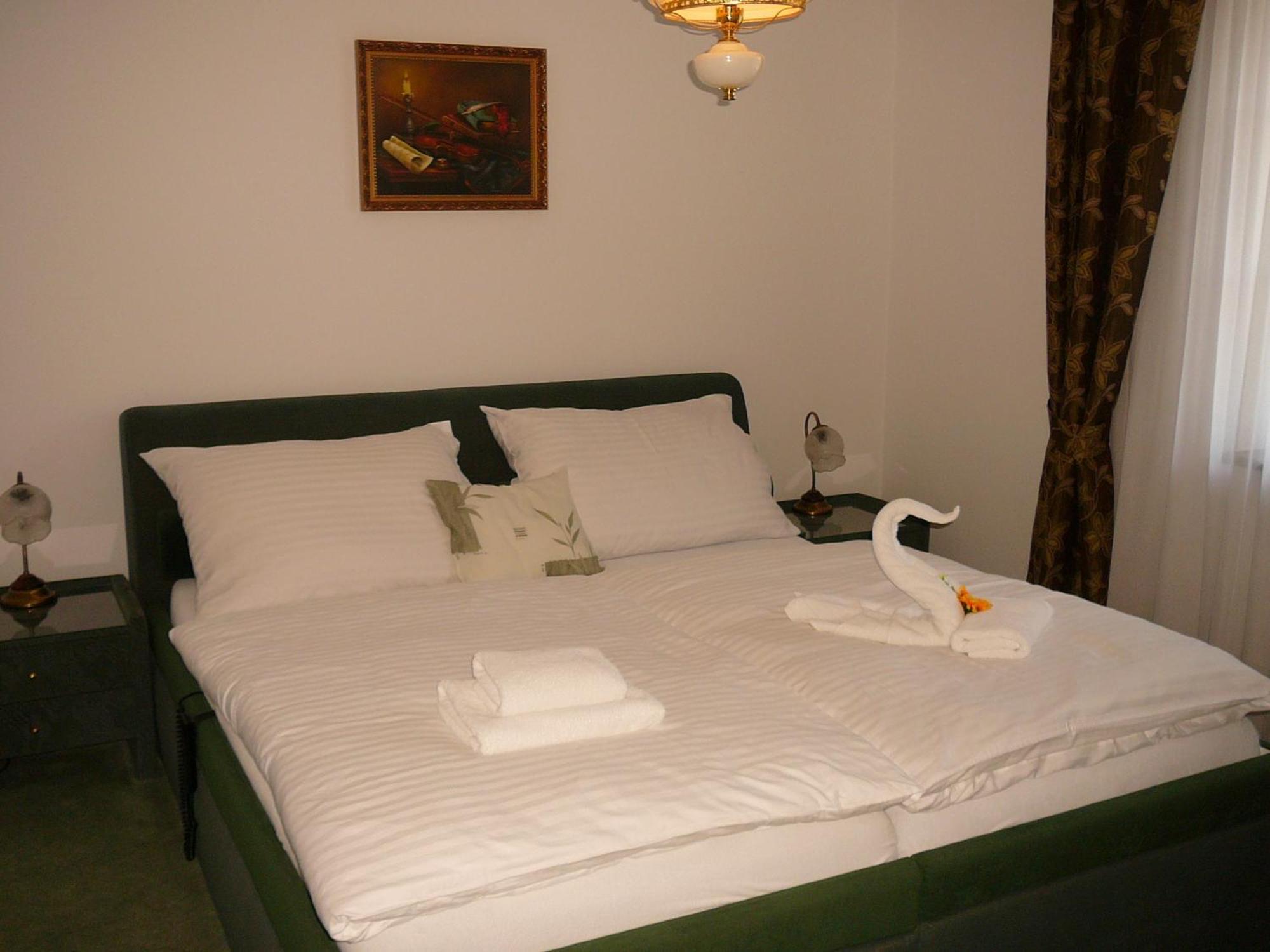 Hotel Zamecek Pod Hradem Stary Jicin 111 외부 사진