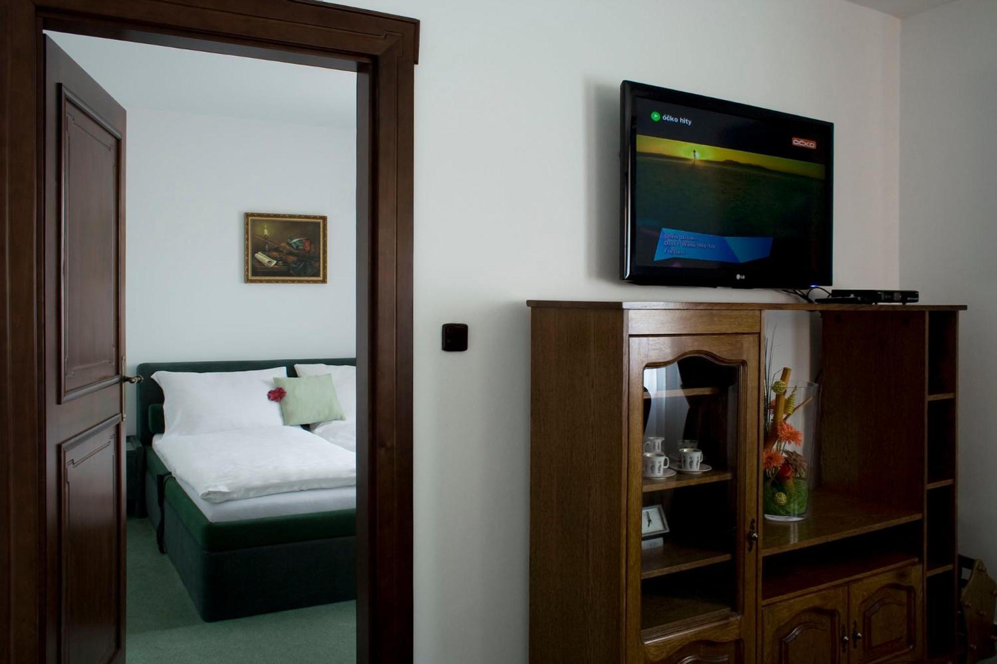 Hotel Zamecek Pod Hradem Stary Jicin 111 외부 사진