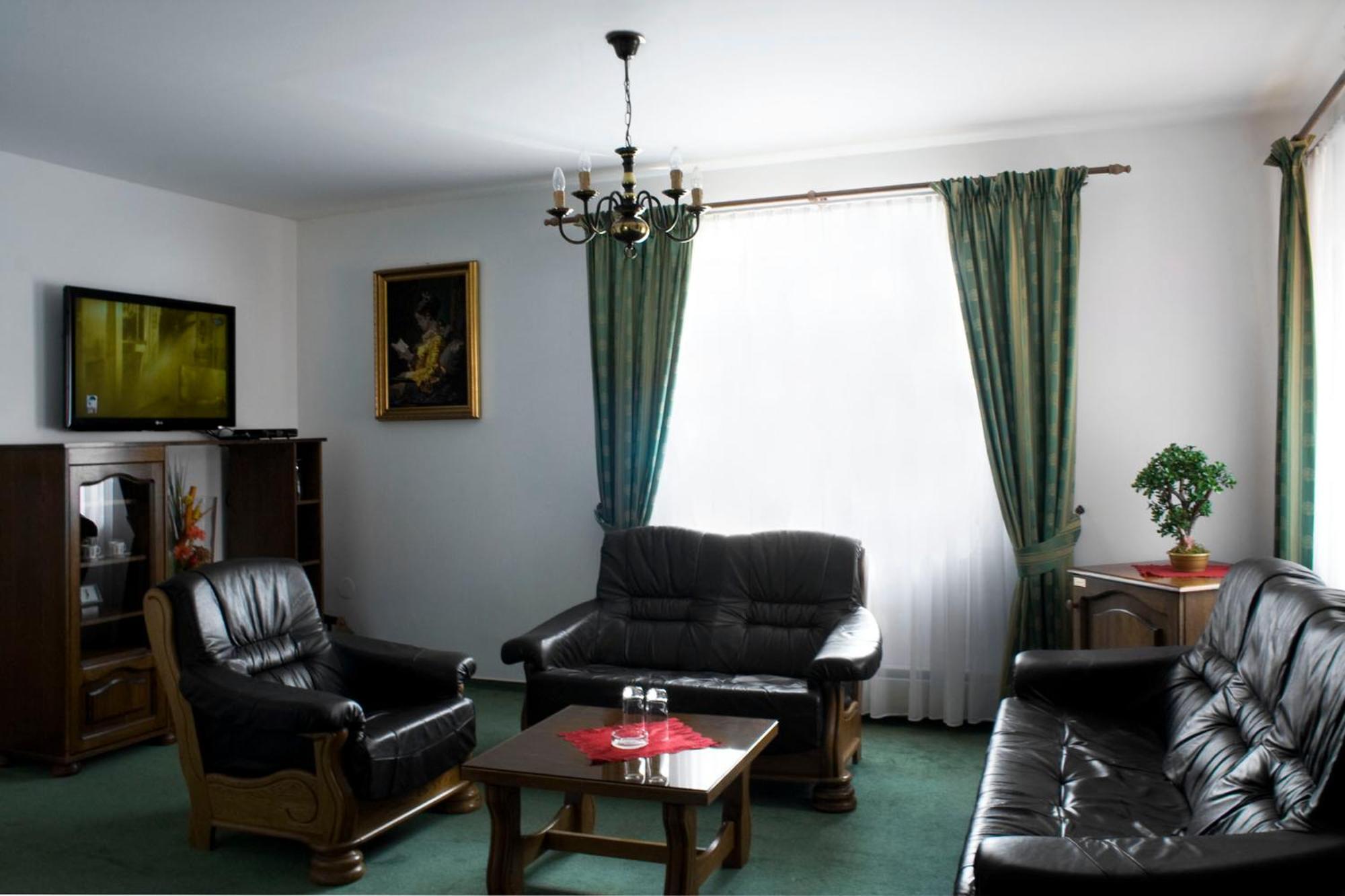 Hotel Zamecek Pod Hradem Stary Jicin 111 외부 사진